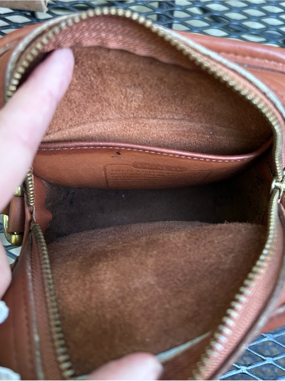 Coach Vintage Leather Side Kick Pouch in British Tan - Picture 6 of 6
